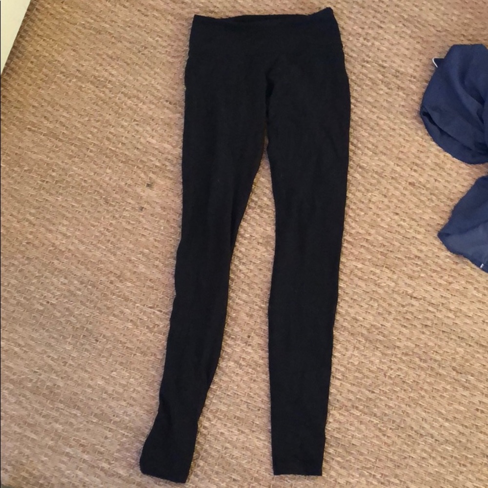 Black leggings